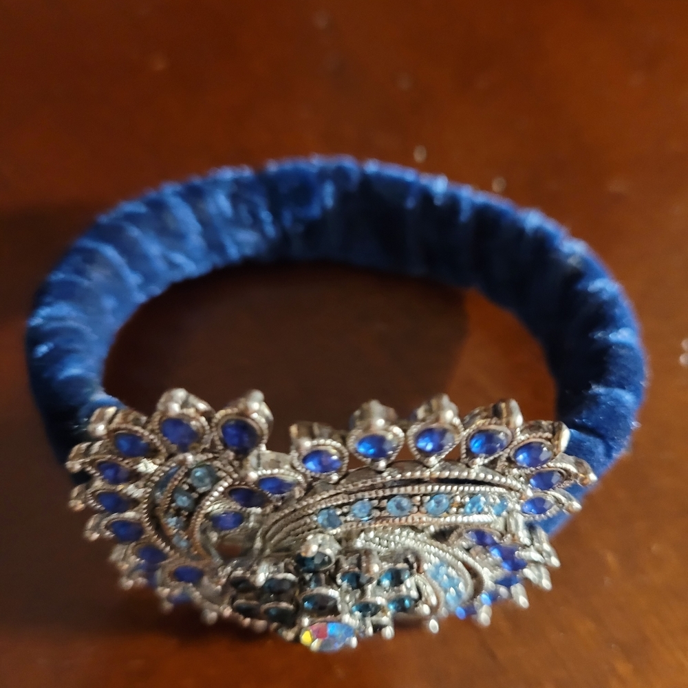 Blue Rhinstone Cuff Bracelet - Picture 5 of 7